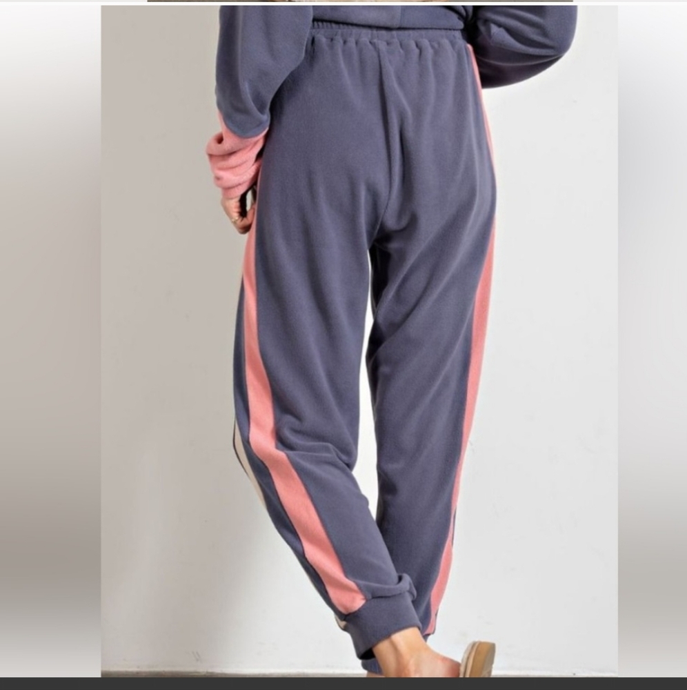 Easel Striped Joggers - Picture 3 of 3